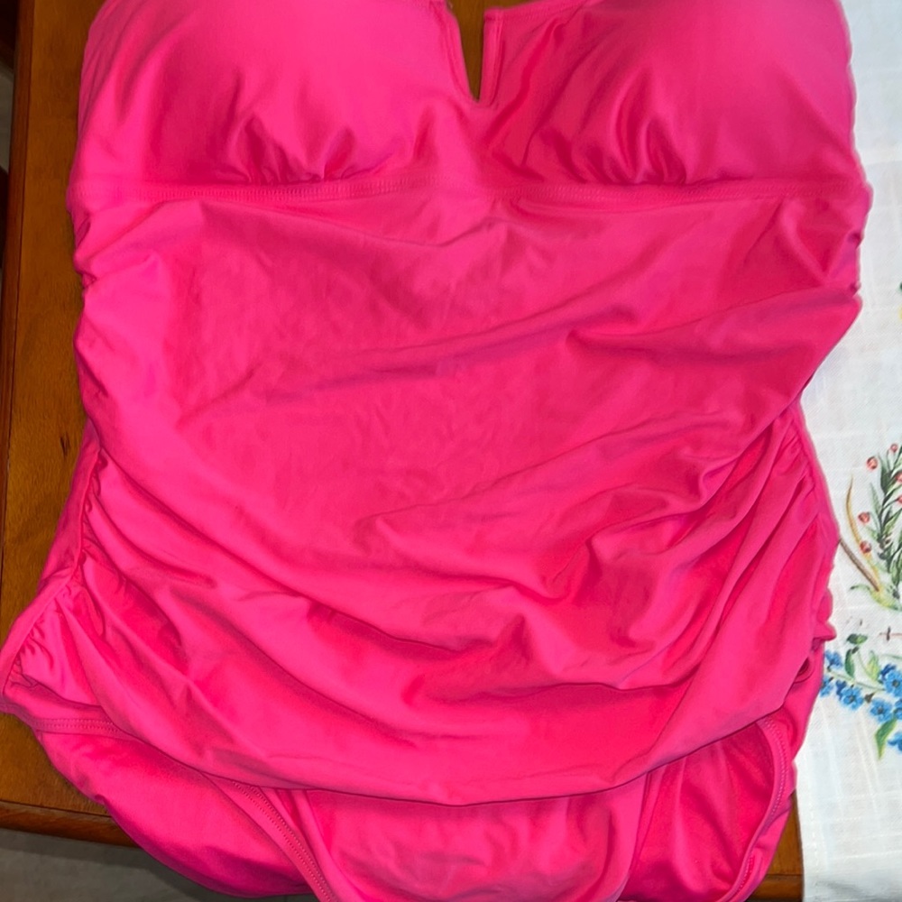 NWT hot pink Anne Cole swimsuit UPF50